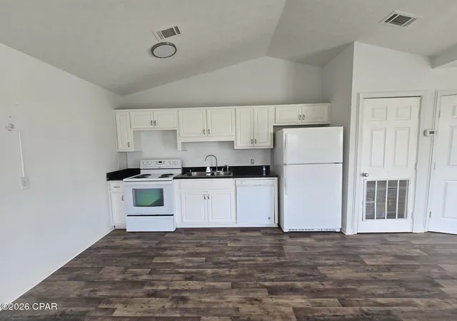 Photo 2 of Multi family home for sale at 5408 Pinetree Ave, Panama City, FL 32408 | MLS# 792905 | Listing updated on 2026-08-30