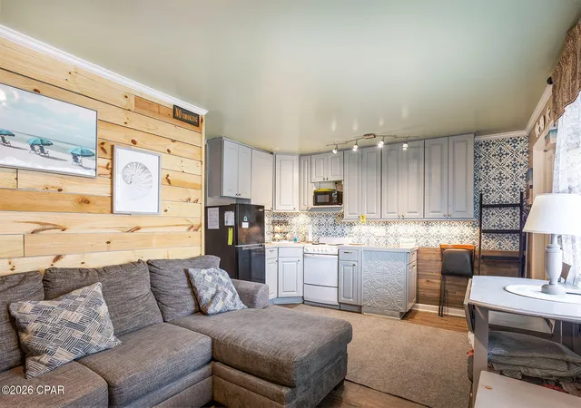 Photo 4 of Sale Pending at 8000 Surf Dr #19, Panama City, FL 32408 | MLS# 793014 | Listing updated on 2026-10-05