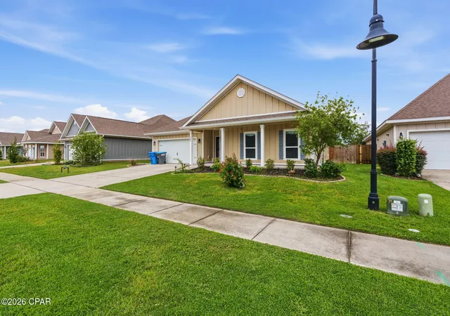 Photo 4 of Sale Pending at 487 Eagle Lake Way, Panama City, FL 32404 | MLS# 793018 | Listing updated on 2026-08-20