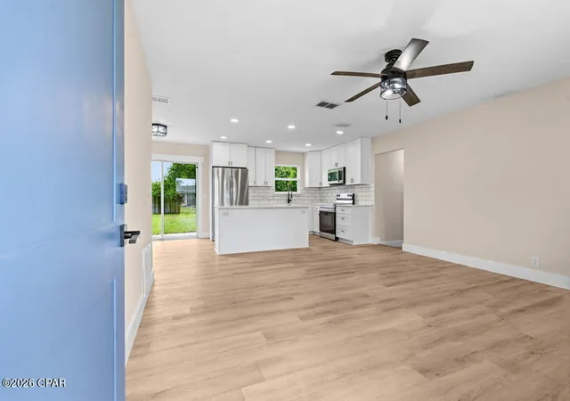 Photo 4 of Single family home for sale at 112 S Charlene Dr, Panama City, FL 32404 | MLS# 793023 | Listing updated on 2026-09-14
