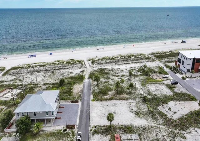 Photo 3 of Sale Pending at 106 S 29th Street, Mexico Beach, FL 32456 | MLS# 793044 | Listing updated on 2026-09-11