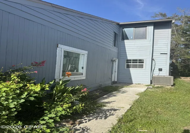 Townhouse for sale at 318 Sukoshi Dr, Panama City, FL 32404 | MLS# 793062