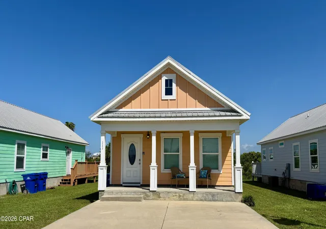 Photo 1 of Single family home for sale at 111 Ocean View Dr, Port Saint Joe, FL 32456 | MLS# 793082 | Listing updated on 2026-08-18