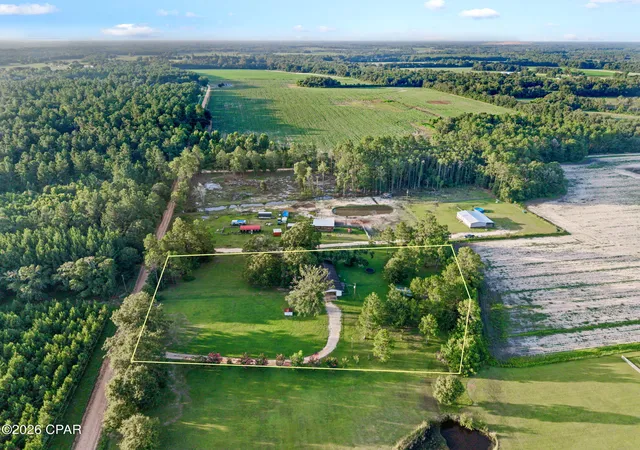 Photo 3 of Single family home for sale at 4080 Smokey Rd, Cottondale, FL 32431 | MLS# 793101 | Listing updated on 2026-08-26