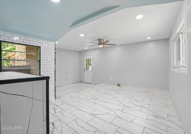 Photo 1 of Single family home for sale at 529 N 5th Street, Chipley, FL 32428 | MLS# 793108 | Listing updated on 2026-09-15