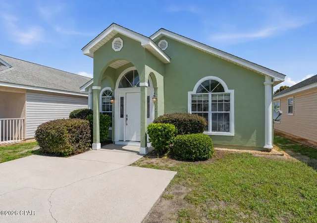 Photo 3 of Single family home for sale at 11716 Sand Castle Ln, Panama City Beach, FL 32407 | MLS# 793136 | Listing updated on 2026-08-28