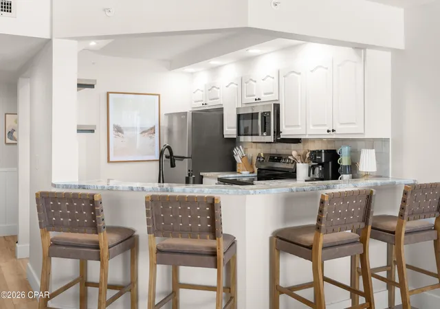 Listing Photo 4 - Condo for sale in building located at 6505 Thomas Dr, Panama City Beach, FL 32408 - Unit #503