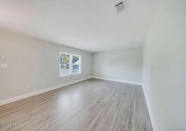 Photo 3 of Sale Pending at 300 Prudence Ln, Panama City, FL 32408 | MLS# 793153 | Listing updated on 2026-08-23