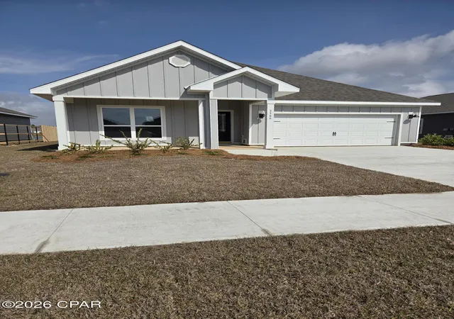 Photo 2 of Single family home for sale at 5210 Hastings Dr, Panama City, FL 32404 | MLS# 793181 | Listing updated on 2026-08-12