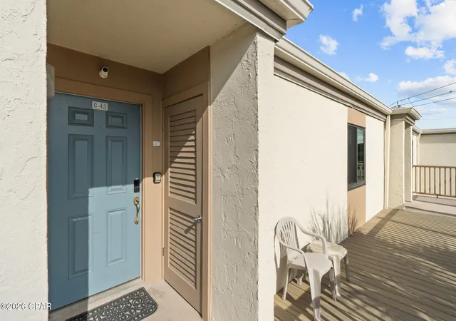 Listing Photo 5 - Condo for sale in building located at 8727 Thomas Dr, Panama City, FL 32408 - Unit #C43