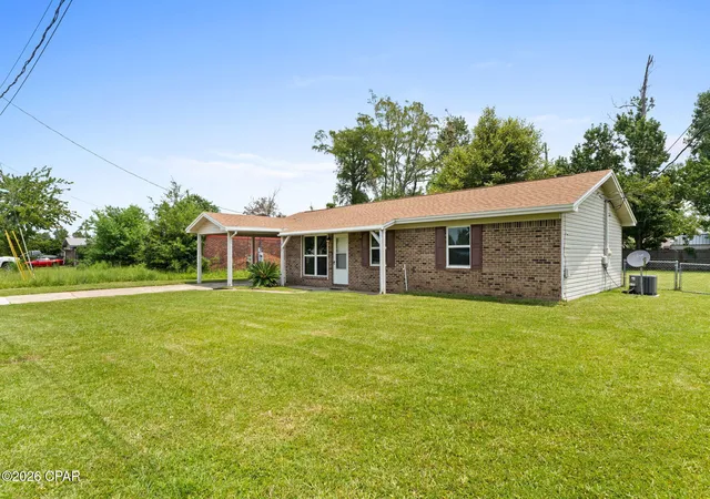Photo 2 of Sale Pending at 1315 Texas Ave, Lynn Haven, FL 32444 | MLS# 793364 | Listing updated on 2026-10-07