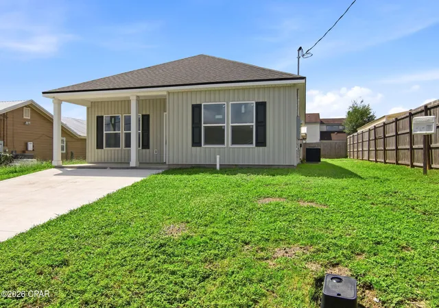 Photo 3 of Single family home for sale at 7582 Kelsey Dr, Panama City, FL 32404 | MLS# 793396 | Listing updated on 2026-09-03