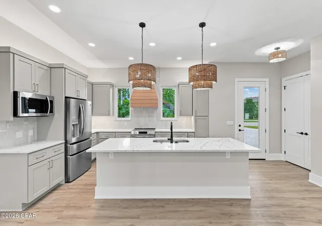 Photo 4 of Single family home for sale at 6907 N Lagoon Dr, Panama City, FL 32408 | MLS# 793415 | Listing updated on 2026-09-14