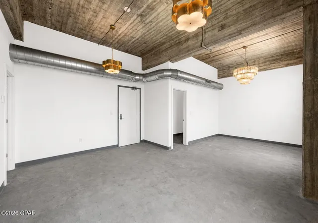 Listing Photo 4 - Condo for sale in building located at 436 Harrison Ave, Panama City, FL 32401 - Unit #13