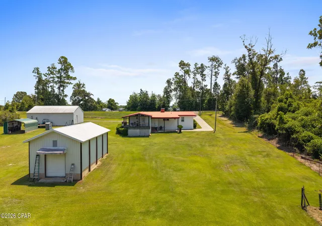 Photo 3 of Single family home for sale at 379 Lakepoint Rd, Alford, FL 32420 | MLS# 793438 | Listing updated on 2026-08-03