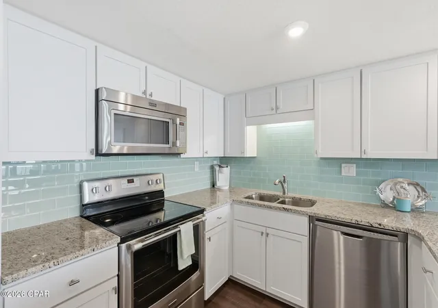 Photo 4 of Condo for sale at 6201 Thomas Dr #702, Panama City, FL 32408 | MLS# 793441 | Listing updated on 2026-09-20