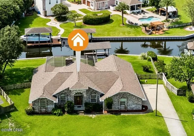 Photo 1 of Single family home for sale at 116 Queens Cir, Panama City, FL 32405 | MLS# 793447 | Listing updated on 2026-09-25