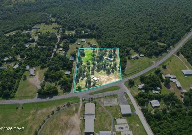 Photo 2 of Manufactured home for sale at 5379 Sw Sr #73, Kinard, FL 32449 | MLS# 793451 | Listing updated on 2026-08-02