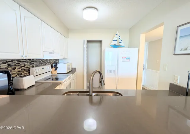 Photo 4 of Condo for sale at 7205 Thomas Dr #C305, Panama City, FL 32408 | MLS# 793456 | Listing updated on 2026-08-02
