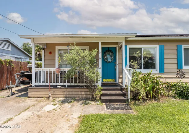 Photo 2 of Single family home for sale at 1210 Arthur Ave, Panama City, FL 32401 | MLS# 793478 | Listing updated on 2026-08-25