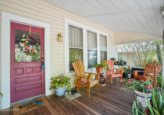 Photo 3 of Single family home for sale at 1324 Coggin Ave, Chipley, FL 32428 | MLS# 793484 | Listing updated on 2026-08-03