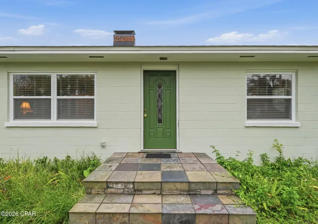 Photo 4 of Single family home for sale at 1703 W 10th Street, Panama City, FL 32401 | MLS# 793499 | Listing updated on 2026-08-31