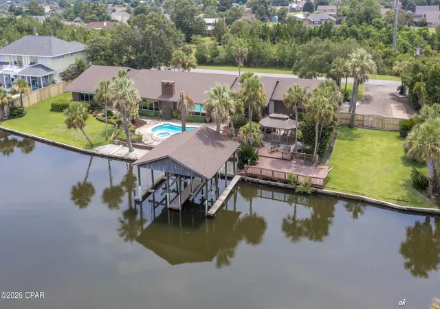 Photo 3 of Single family home for sale at 4605 Northshore Rd, Lynn Haven, FL 32444 | MLS# 793514 | Listing updated on 2026-09-14