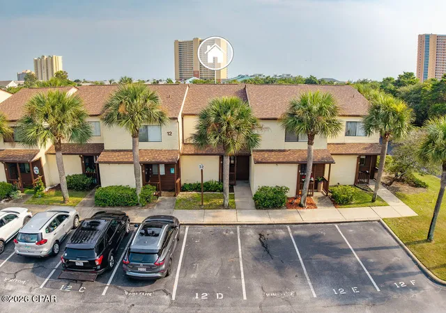 Listing Photo 1 - Condo for sale in building located at 17751 Panama City Bch Pkwy, Panama City Beach, FL 32413 - Unit #12D