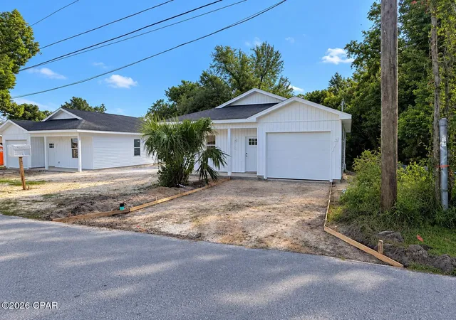 Photo 1 of Single family home for sale at 320 Detroit Ave, Panama City, FL 32401 | MLS# 793538 | Listing updated on 2026-10-06