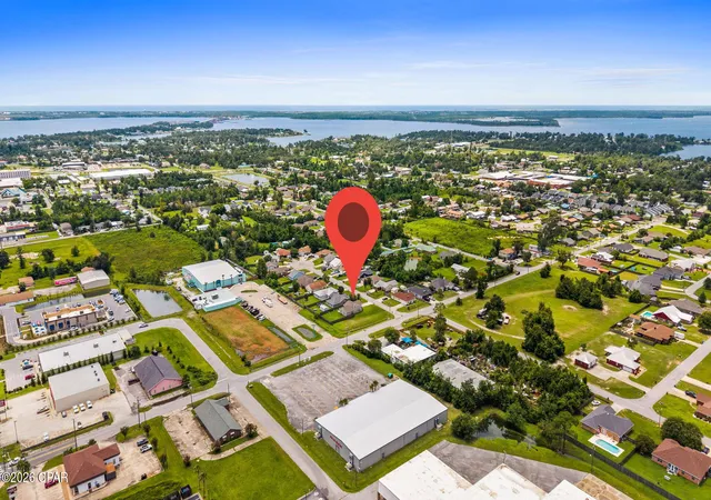 Photo 4 of Single family home for sale at 505 Phillips Ct, Panama City, FL 32404 | MLS# 793613 | Listing updated on 2026-09-16
