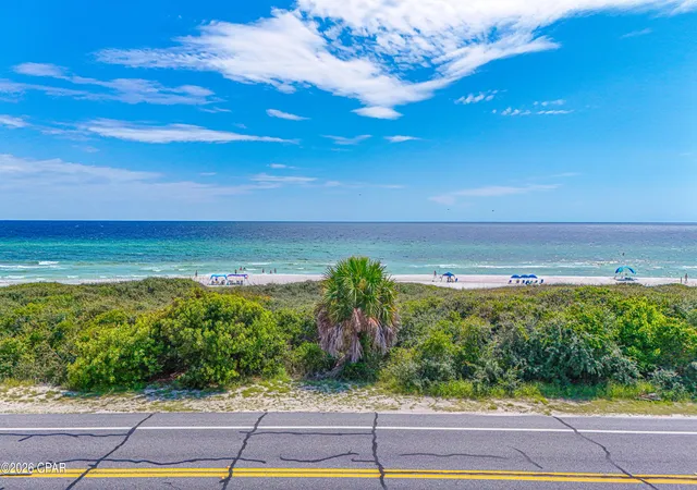 Photo 4 of Single family home for sale at 21224 Front Beach Rd, Panama City Beach, FL 32413 | MLS# 793625 | Listing updated on 2026-09-23