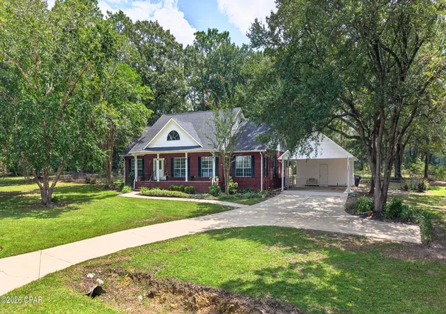 Photo 2 of Single family home for sale at 2712 Marian Dr, Bonifay, FL 32425 | MLS# 793651 | Listing updated on 2026-09-14