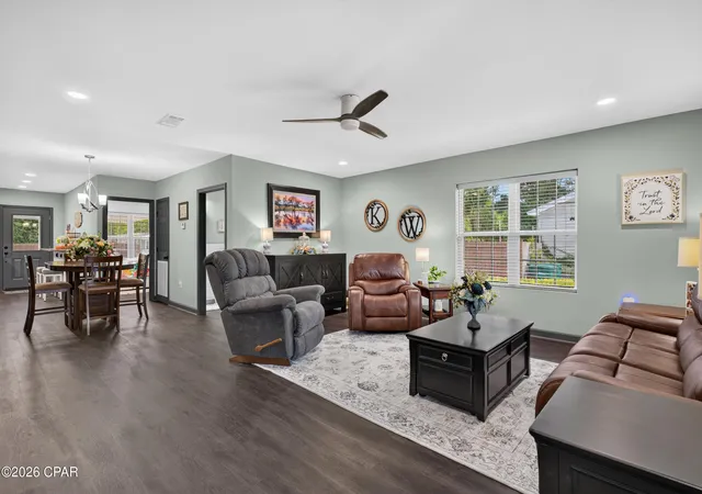 Photo 3 of Sale Pending at 717 Sinclair St, Chipley, FL 32428 | MLS# 793654 | Listing updated on 2026-09-01