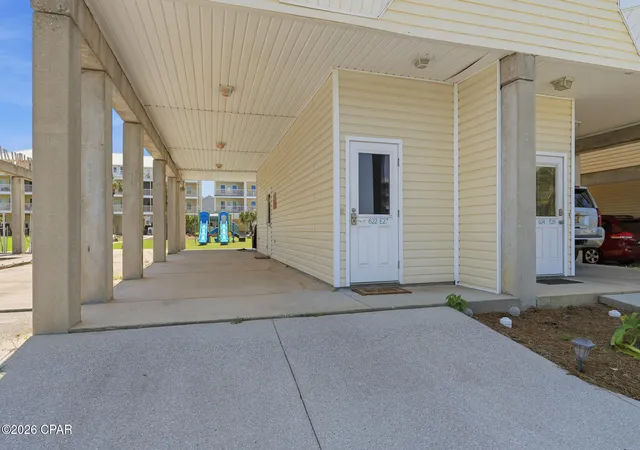 Photo 2 of Townhouse for sale at 622 Sea Cliff Dr, Port Saint Joe, FL 32456 | MLS# 793705 | Listing updated on 2026-08-07