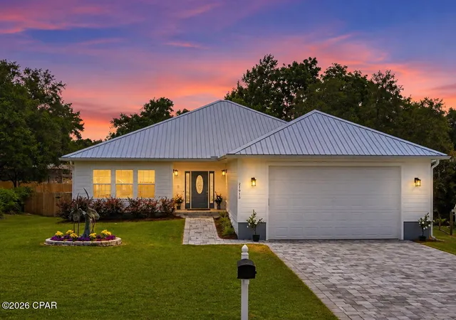 Photo 1 of Single family home for sale at 21915 Lakeview Dr, Panama City Beach, FL 32413 | MLS# 793743 | Listing updated on 2026-09-08