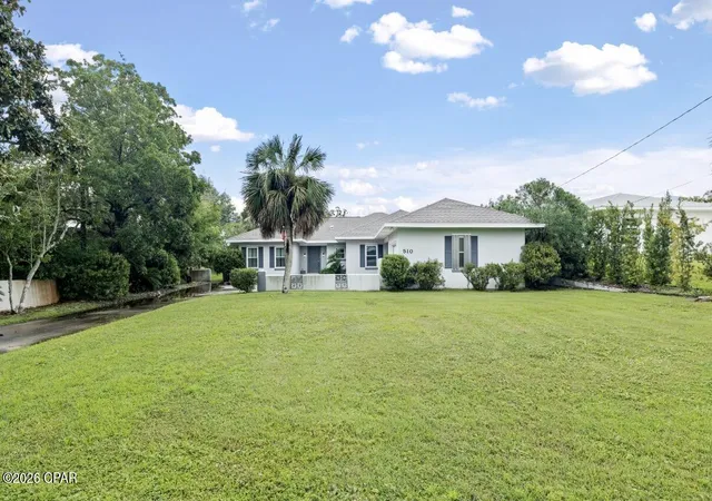 Photo 2 of Sale Pending at 510 Bunkers Cvs Rd, Panama City, FL 32401 | MLS# 793754 | Listing updated on 2026-08-27