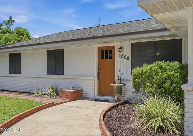 Photo 3 of Single family home for sale at 1008 Minnesota Ave, Lynn Haven, FL 32444 | MLS# 793770 | Listing updated on 2026-09-20