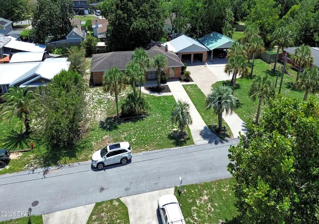 Photo 3 of Single family home for sale at 130 Heather Dr, Panama City Beach, FL 32413 | MLS# 793784 | Listing updated on 2026-08-30