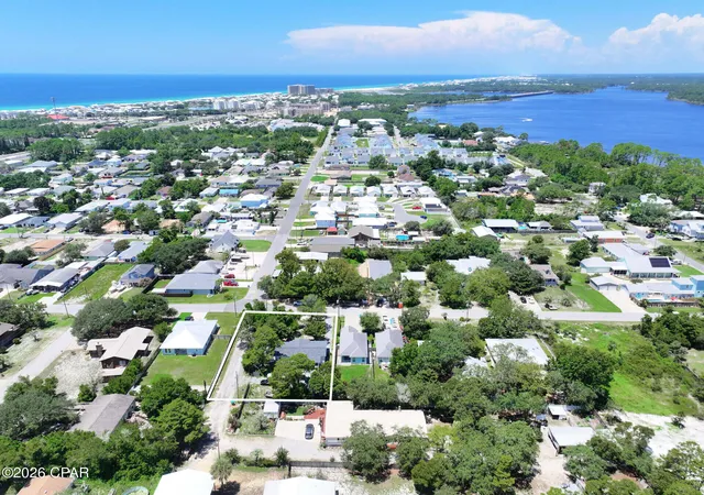 Photo 3 of Manufactured home for sale at 704 Gulf View Dr, Panama City Beach, FL 32413 | MLS# 793791 | Listing updated on 2026-09-28