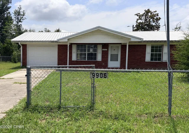 Single family home for sale at 9906 Indian Blf Rd, Youngstown, FL 32466 | MLS# 793823