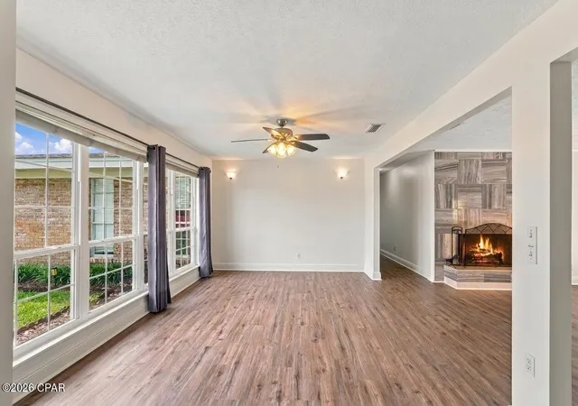 Photo 4 of Single family home for sale at 2306 Pretty Byp Is Dr, Panama City, FL 32405 | MLS# 793863 | Listing updated on 2026-09-06
