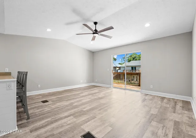 Photo 4 of Townhouse for sale at 4128 Catherine St, Panama City, FL 32408 | MLS# 793880 | Listing updated on 2026-09-12