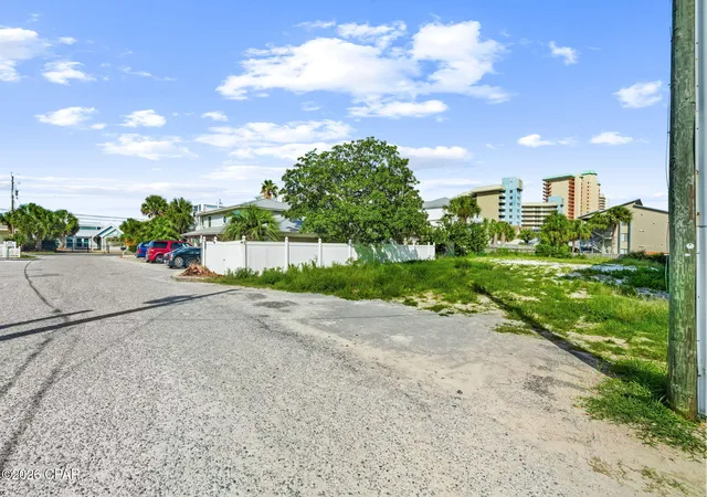 Photo 3 of Land for sale at 4112 Holiday Dr, Panama City, FL 32408 | MLS# 793892 | Listing updated on 2026-08-12