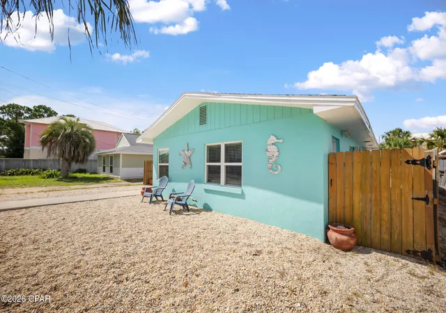 Photo 3 of Single family home for sale at 8419 Elizabeth Ave, Panama City, FL 32408 | MLS# 793911 | Listing updated on 2026-09-08