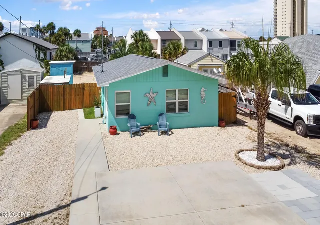Photo 3 of Single family home for sale at 8419 Elizabeth Ave, Panama City, FL 32408 | MLS# 793911 | Listing updated on 2026-09-21