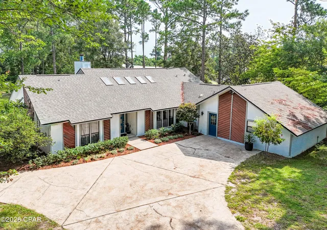 Photo 2 of Single family home for sale at 7710 Laird St, Panama City, FL 32408 | MLS# 793956 | Listing updated on 2026-09-28