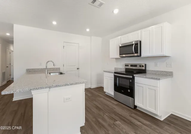 Photo 3 of Single family home for sale at 1299 Birwood Ct, Chipley, FL 32428 | MLS# 793983 | Listing updated on 2026-08-13