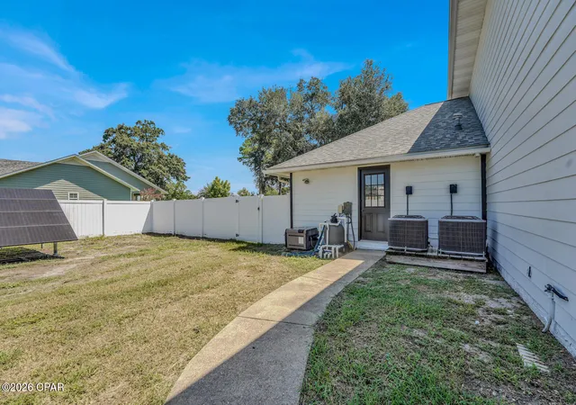 Photo 4 of Single family home for sale at 1916 Forest Park Ave, Port Saint Joe, FL 32456 | MLS# 794026 | Listing updated on 2026-08-13