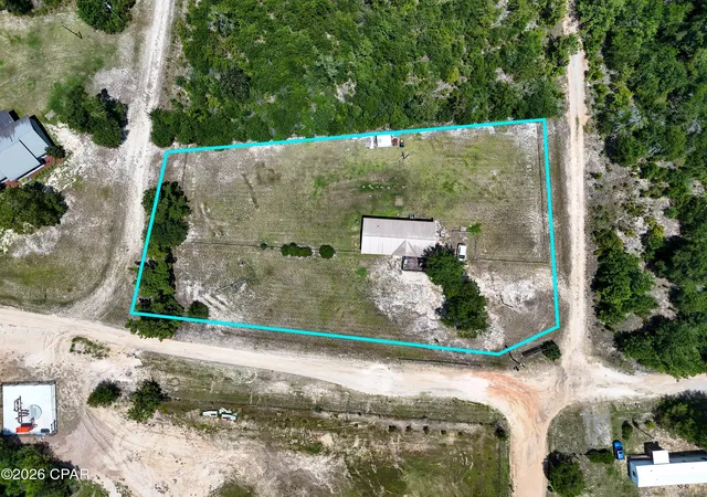 Photo 3 of Manufactured home for sale at 1837 Quail Roost Dr, Cottondale, FL 32431 | MLS# 794065 | Listing updated on 2026-09-02