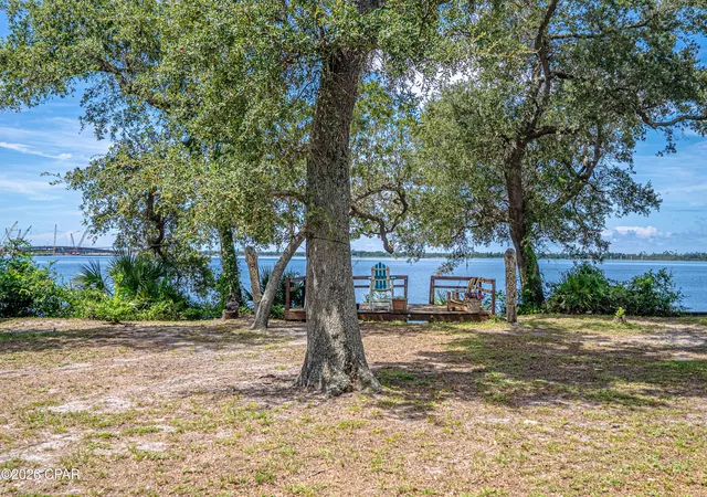 Photo 3 of Single family home for sale at 4517 Sunset Dr, Panama City, FL 32404 | MLS# 794084 | Listing updated on 2026-08-15